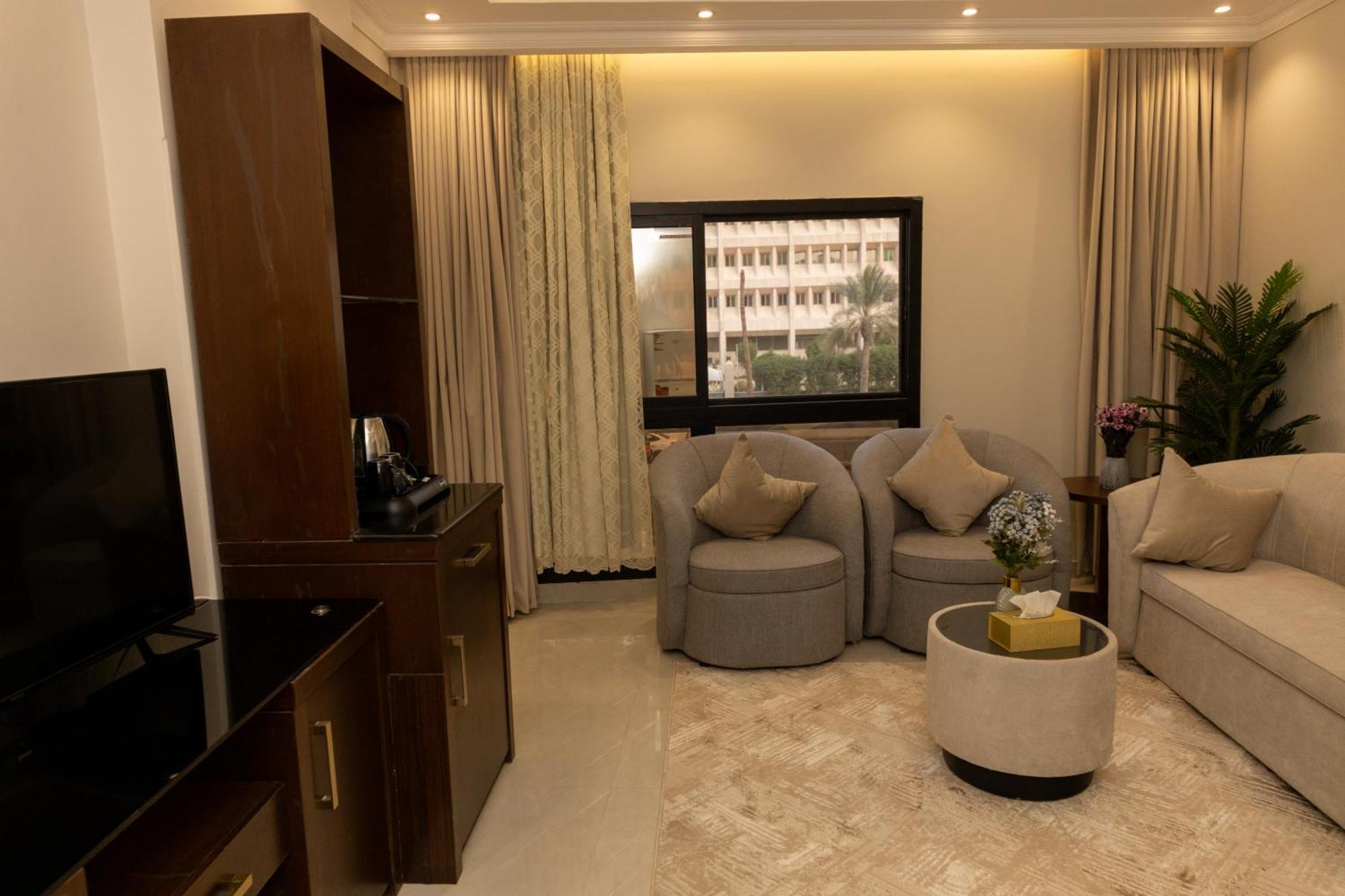 Burj Al Hayat Furnished Suites - Al Malaz Riade Exterior foto